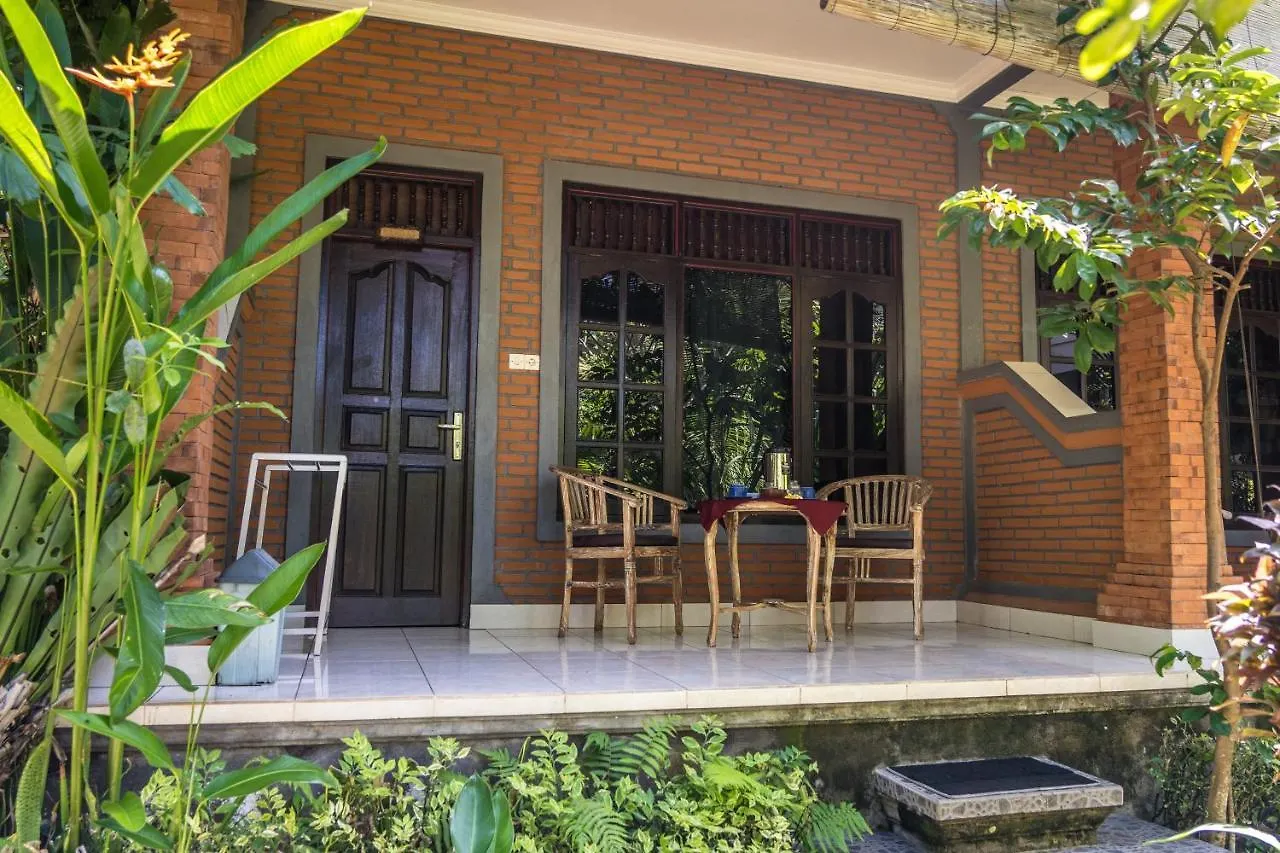 Adi Santia Bungalows Ubud 0*,